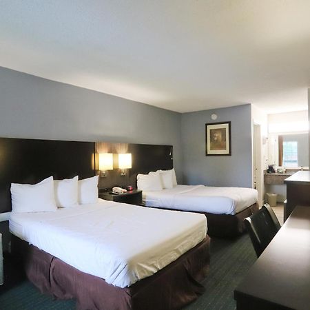 Greenville Inn & Suites 외부 사진