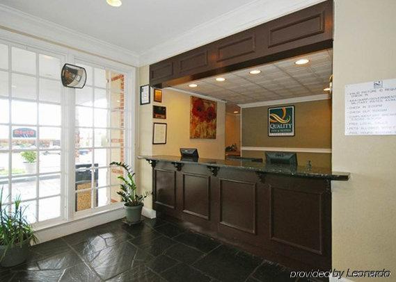 Greenville Inn & Suites 내부 사진