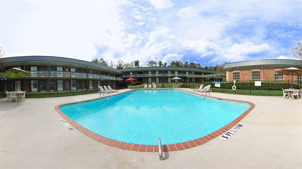 Greenville Inn & Suites 외부 사진